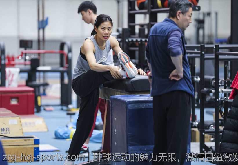 排球运动的魅力无限，激情四溢激发青春活力